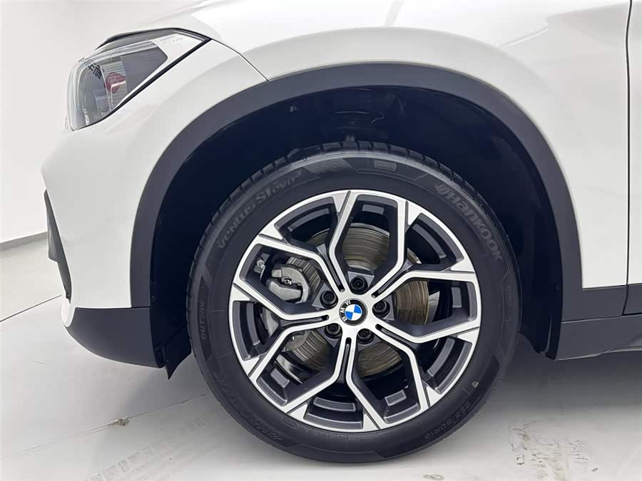 BMW X1 2022 car image #32