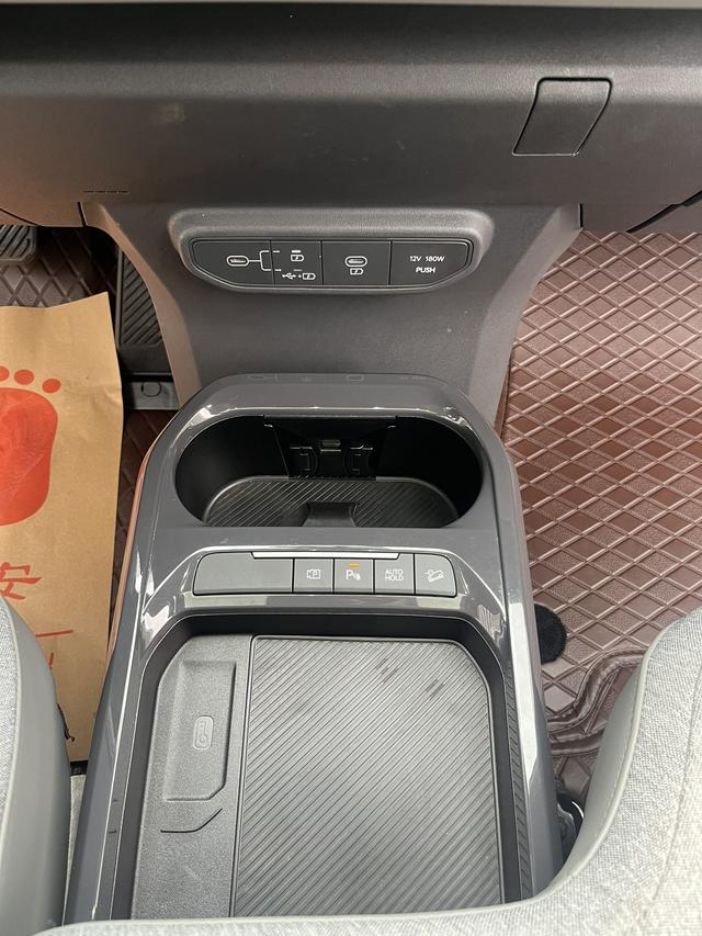 起亚 起亚EV5 2024 汽车图片 #32