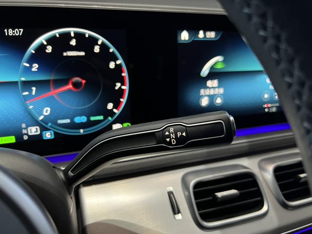 Mercedes-Benz GLE Class 2020 #32 Mercedes-Benz GLE Class 2020 car image #32