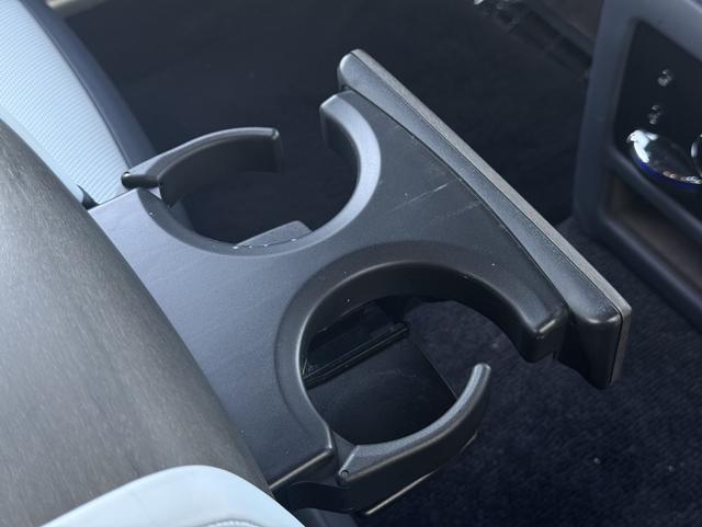 劳斯莱斯 古思特 2023 汽车图片 #32