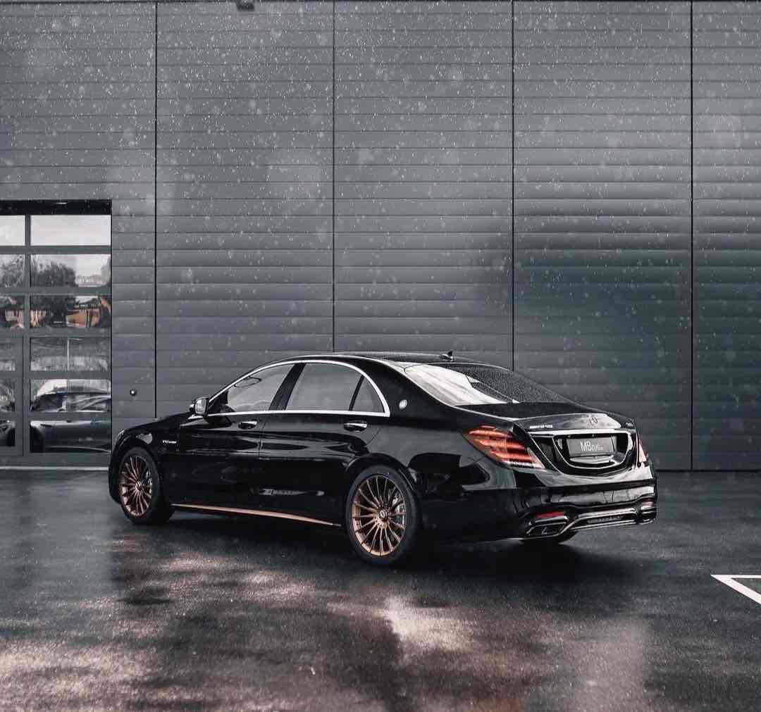 Mercedes-Benz S AMG 2015 immagine di auto #32