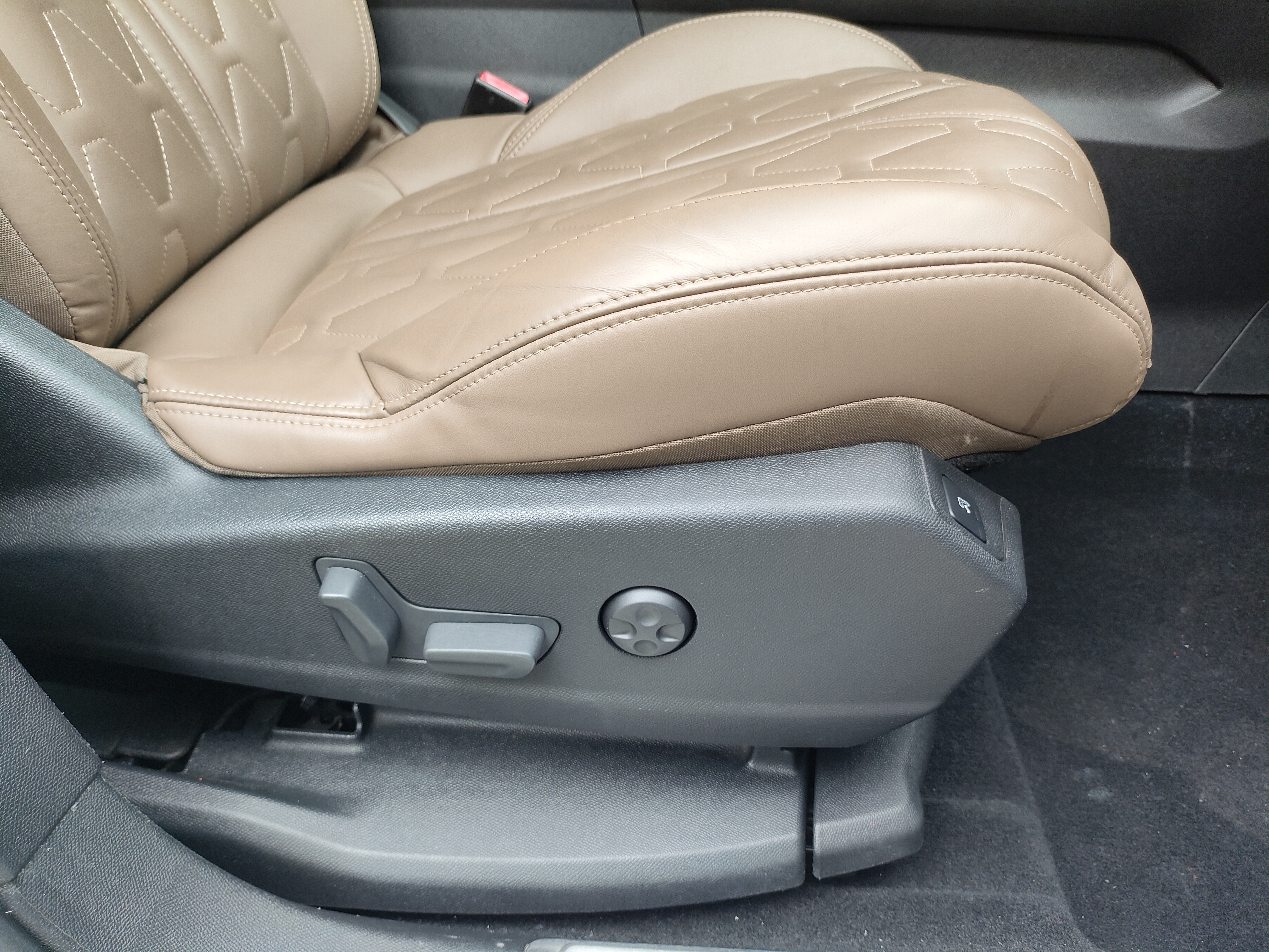 Peugeot 5008 2017 car image #32