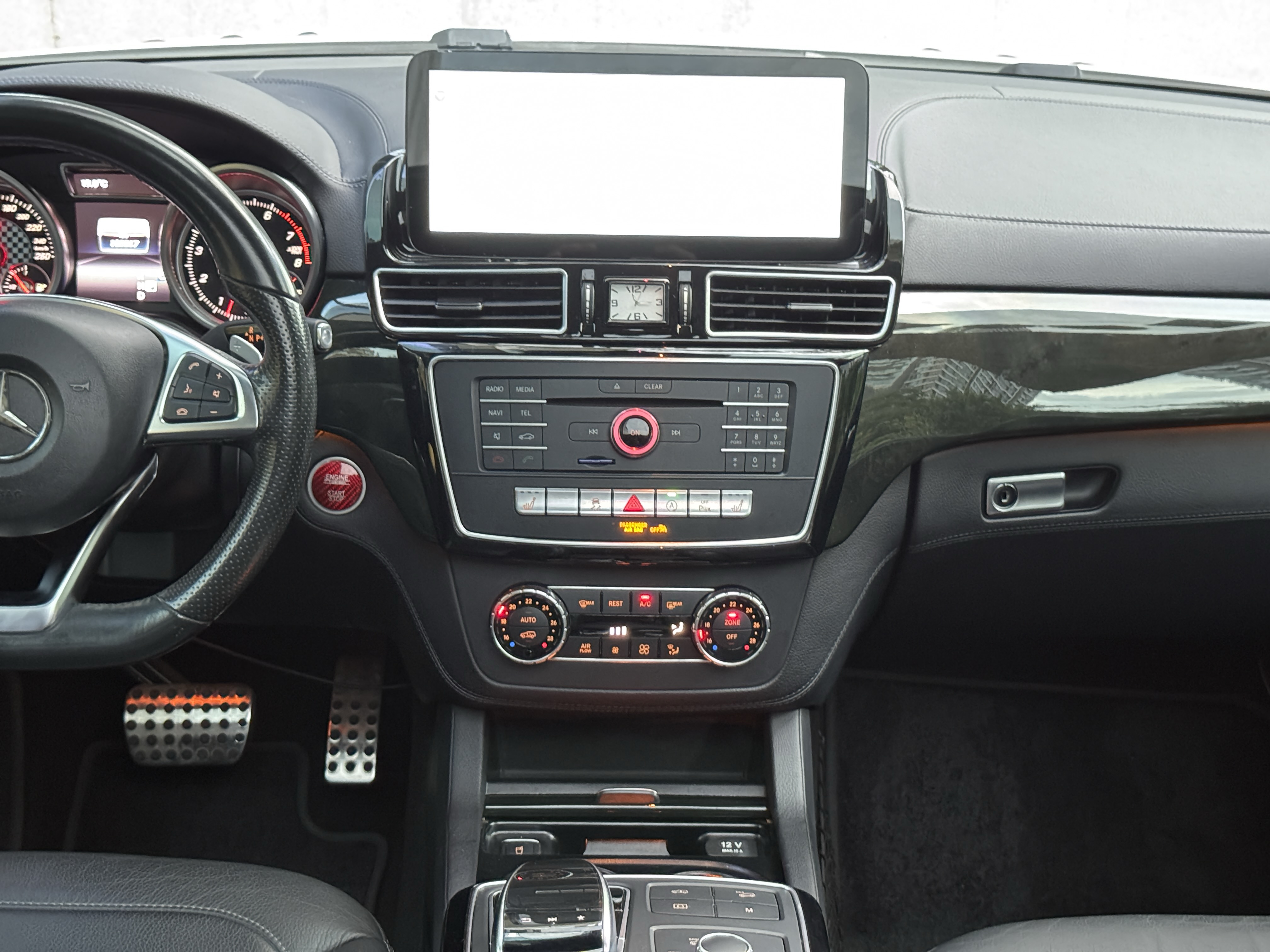 Mercedes-Benz GLE Coupe AMG 2017 car image #32