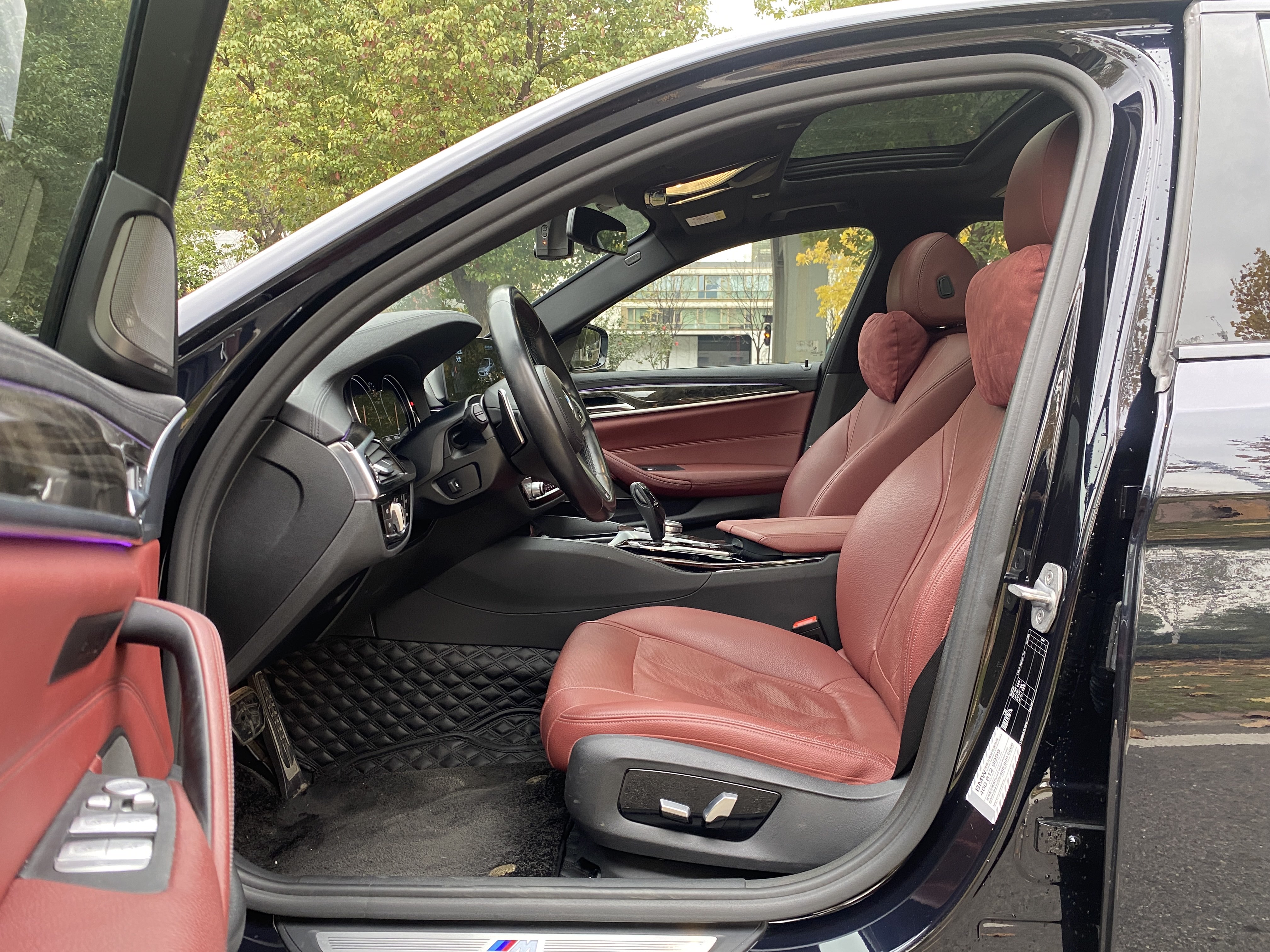 BMW 5 Series 2018 #32 BMW 5 Series 2018 car image #32