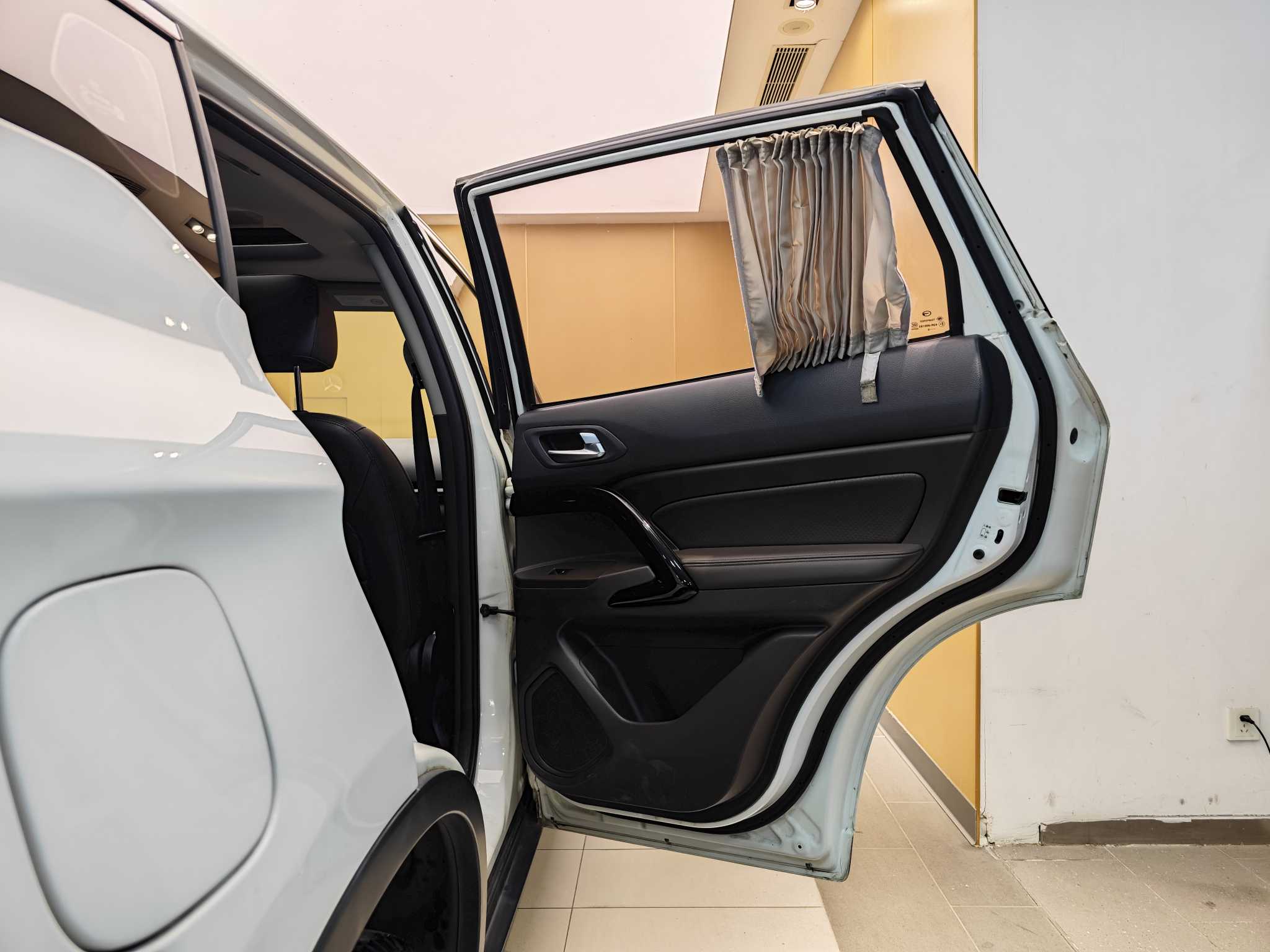 广汽集团 世锐PHEV 2019 汽车图片 #32