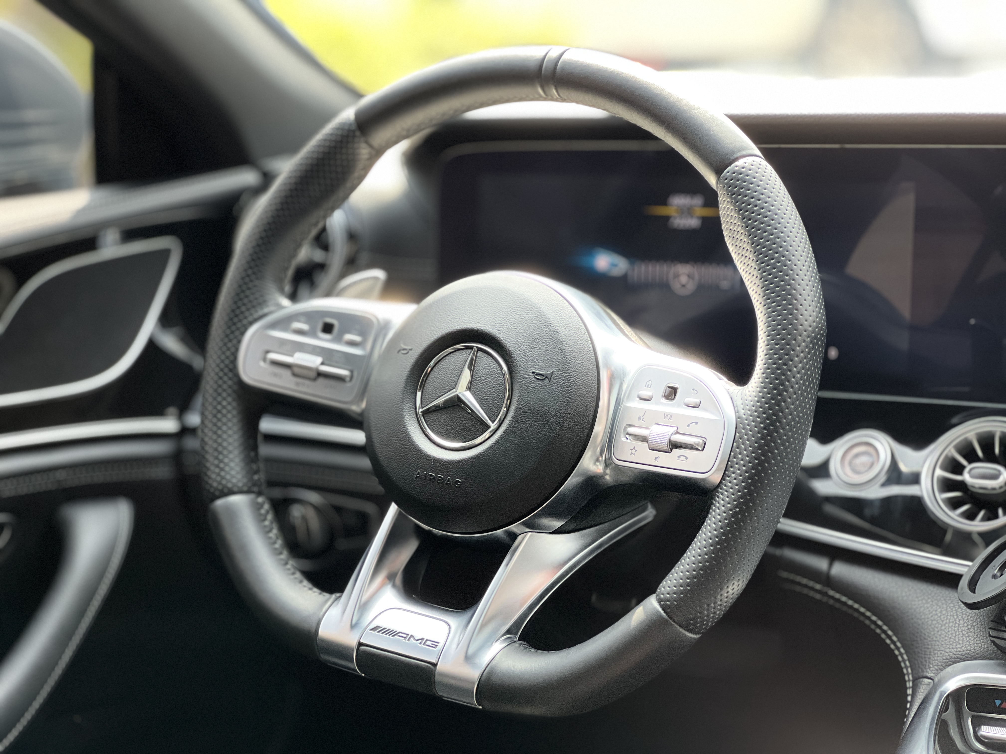 Mercedes-Benz AMG GT 2019 imagen de coche #32