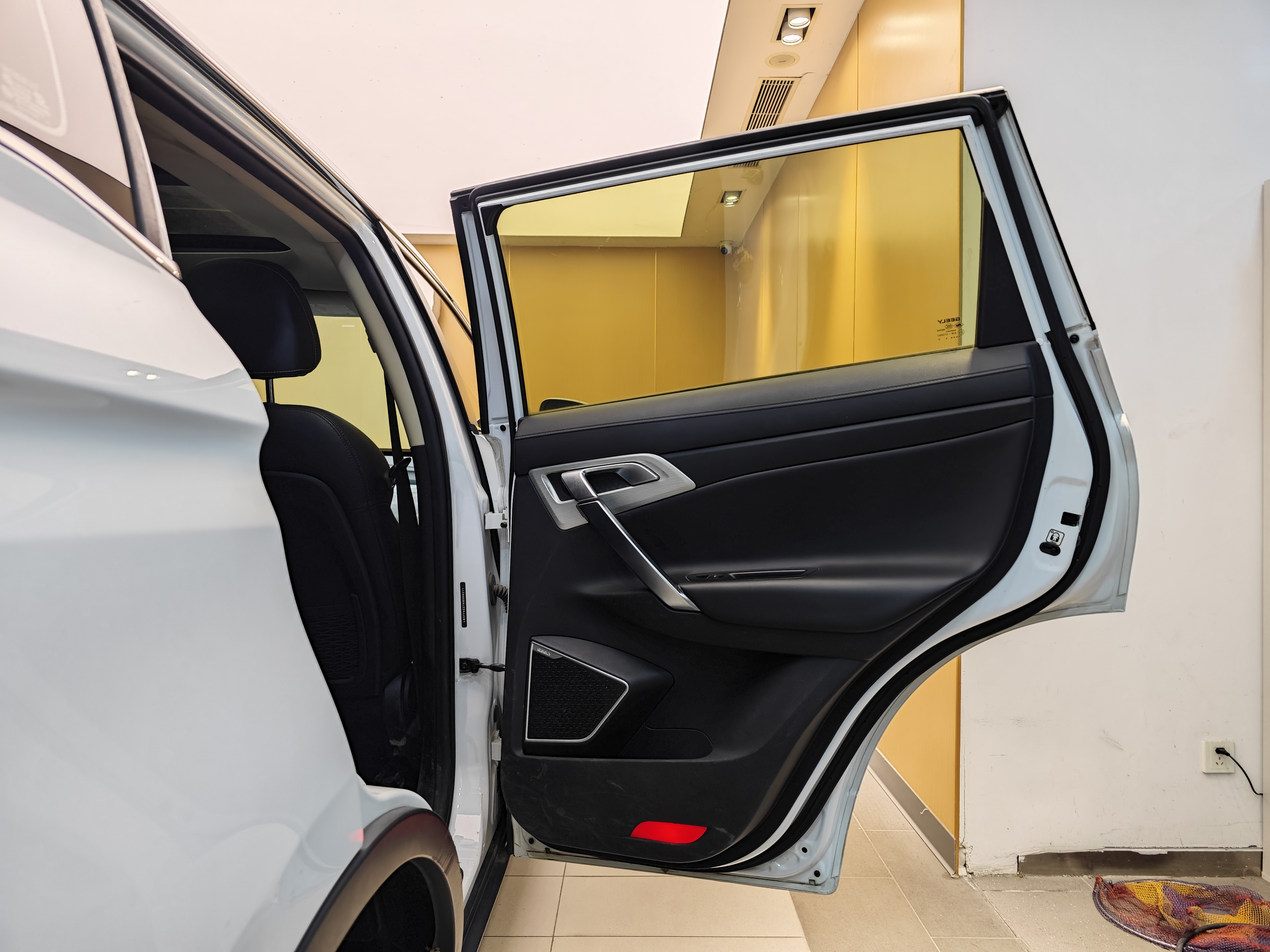 GEELY Boyue 2020 #32 GEELY Boyue 2020 car image #32