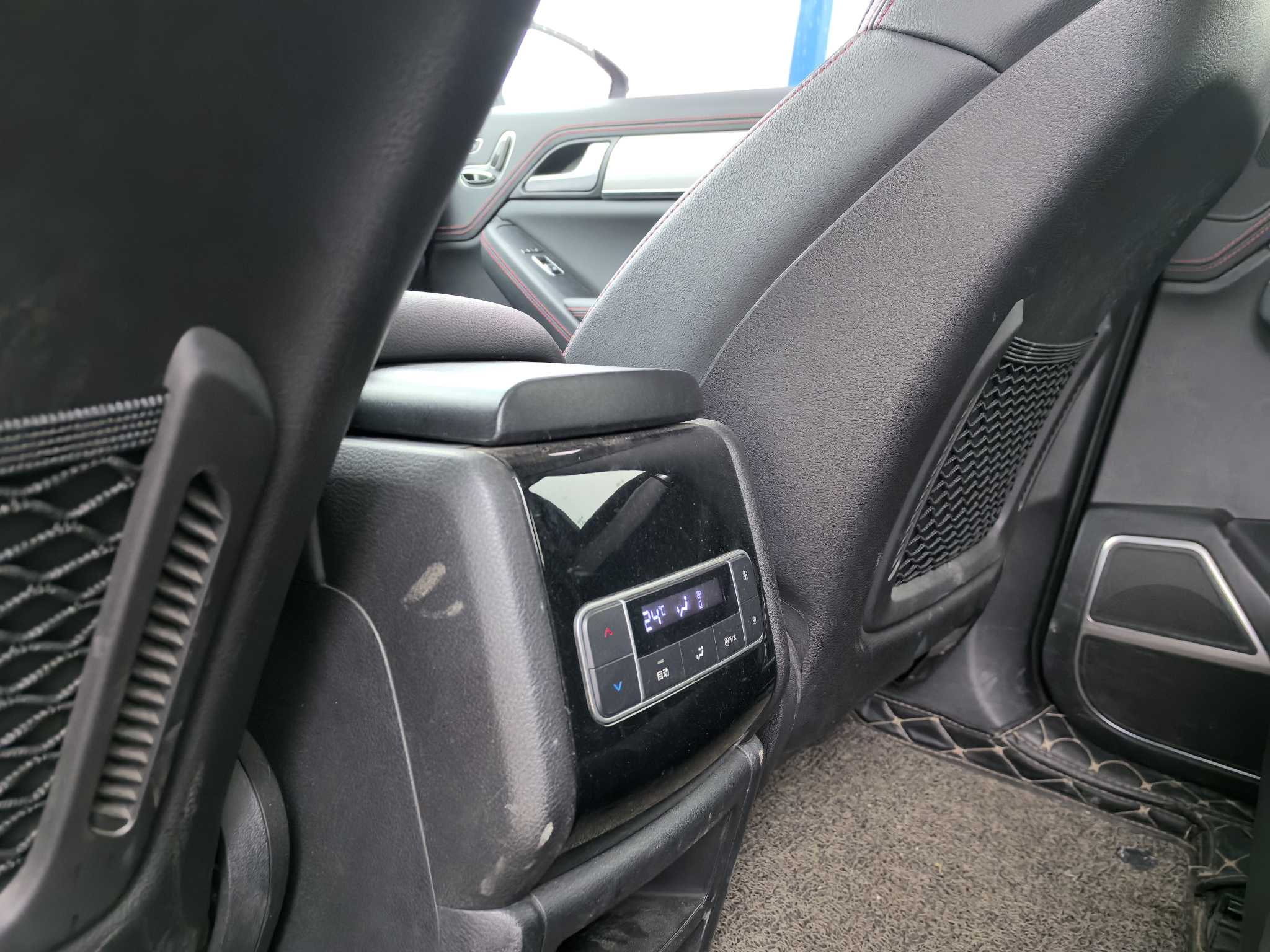 BYD Tang New Energy 2020 car image #32