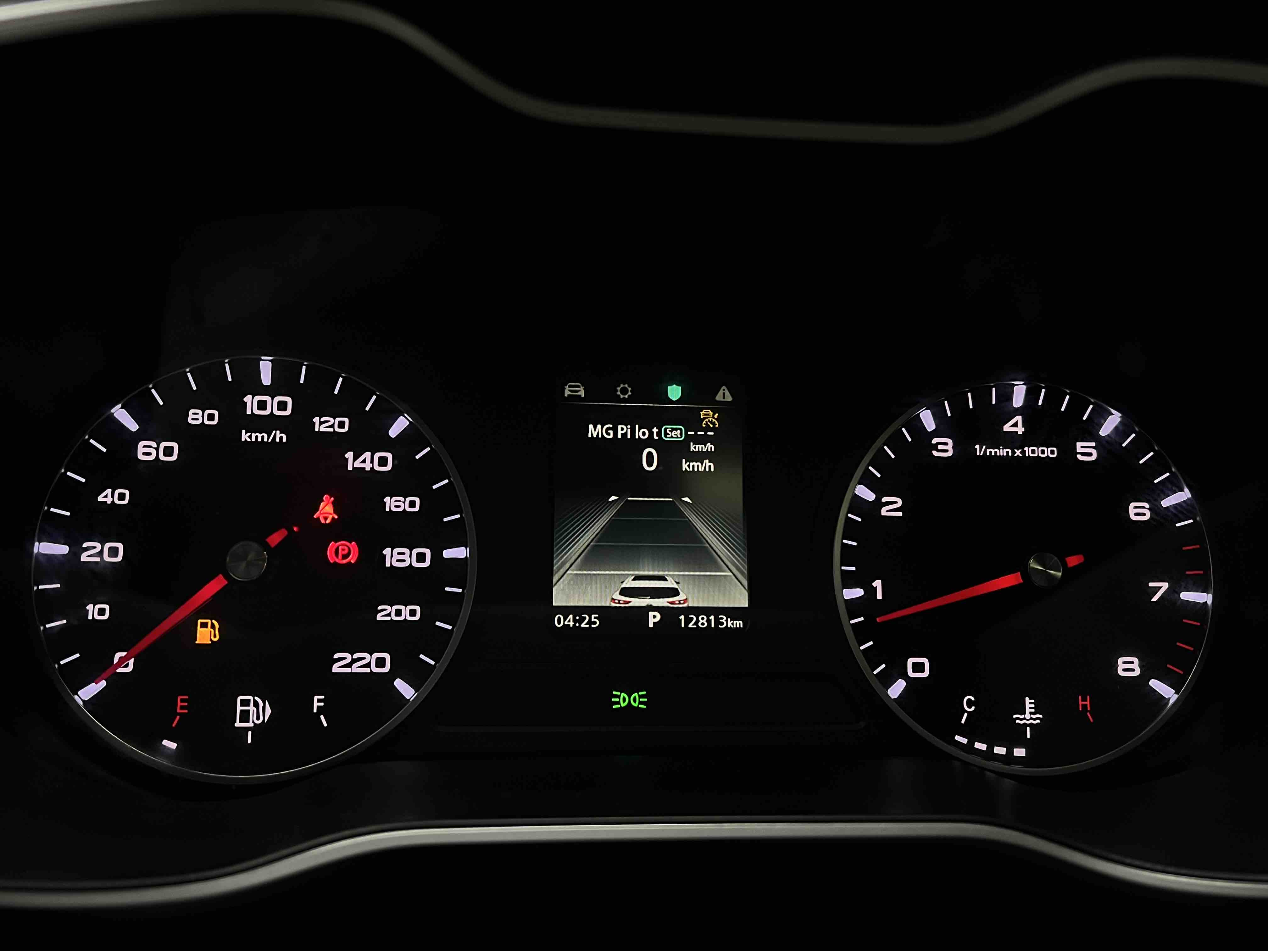 MG ZS 2022 car image #32