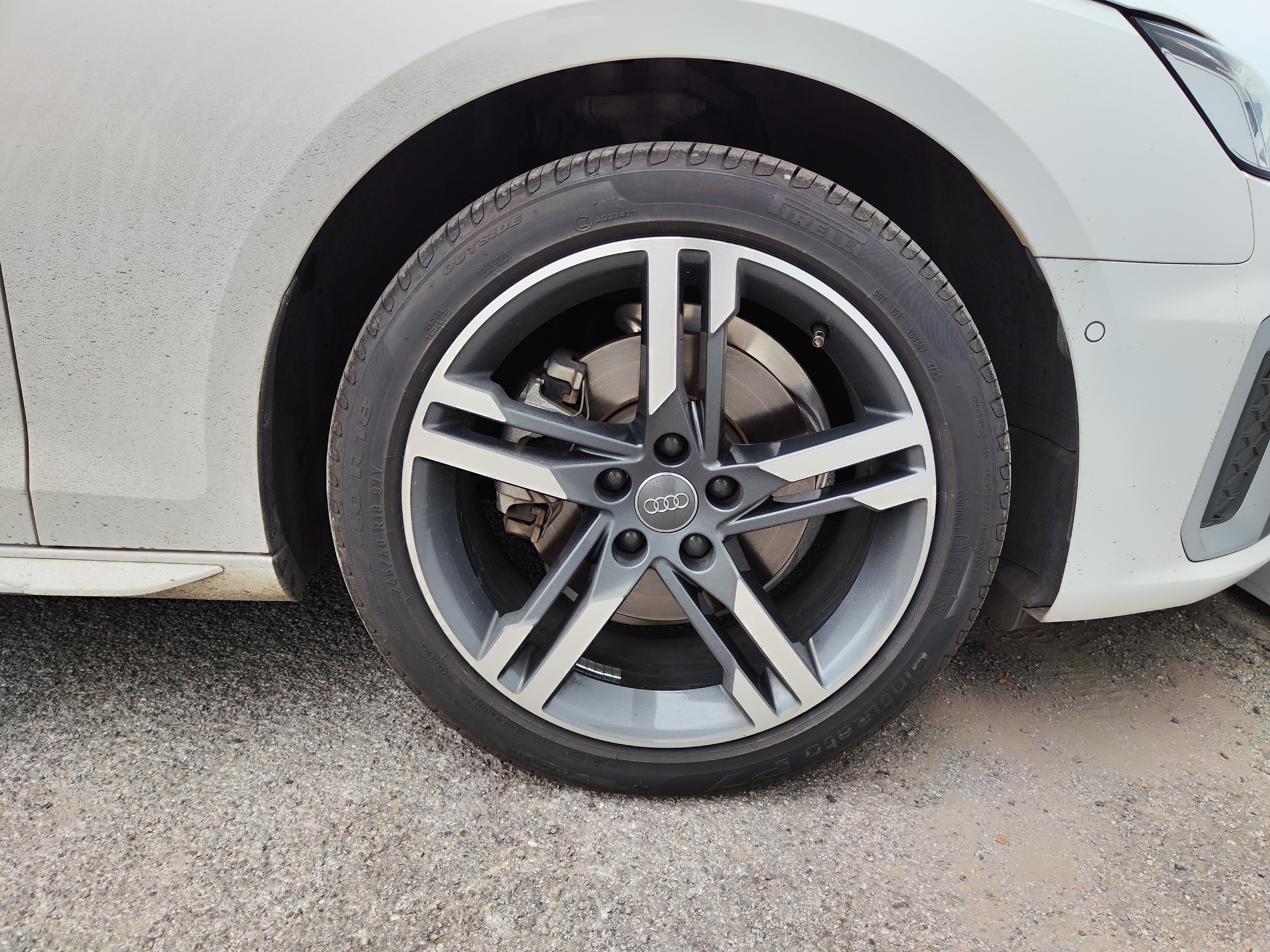 Audi A4L 2020 #32 Audi A4L 2020 car image #32