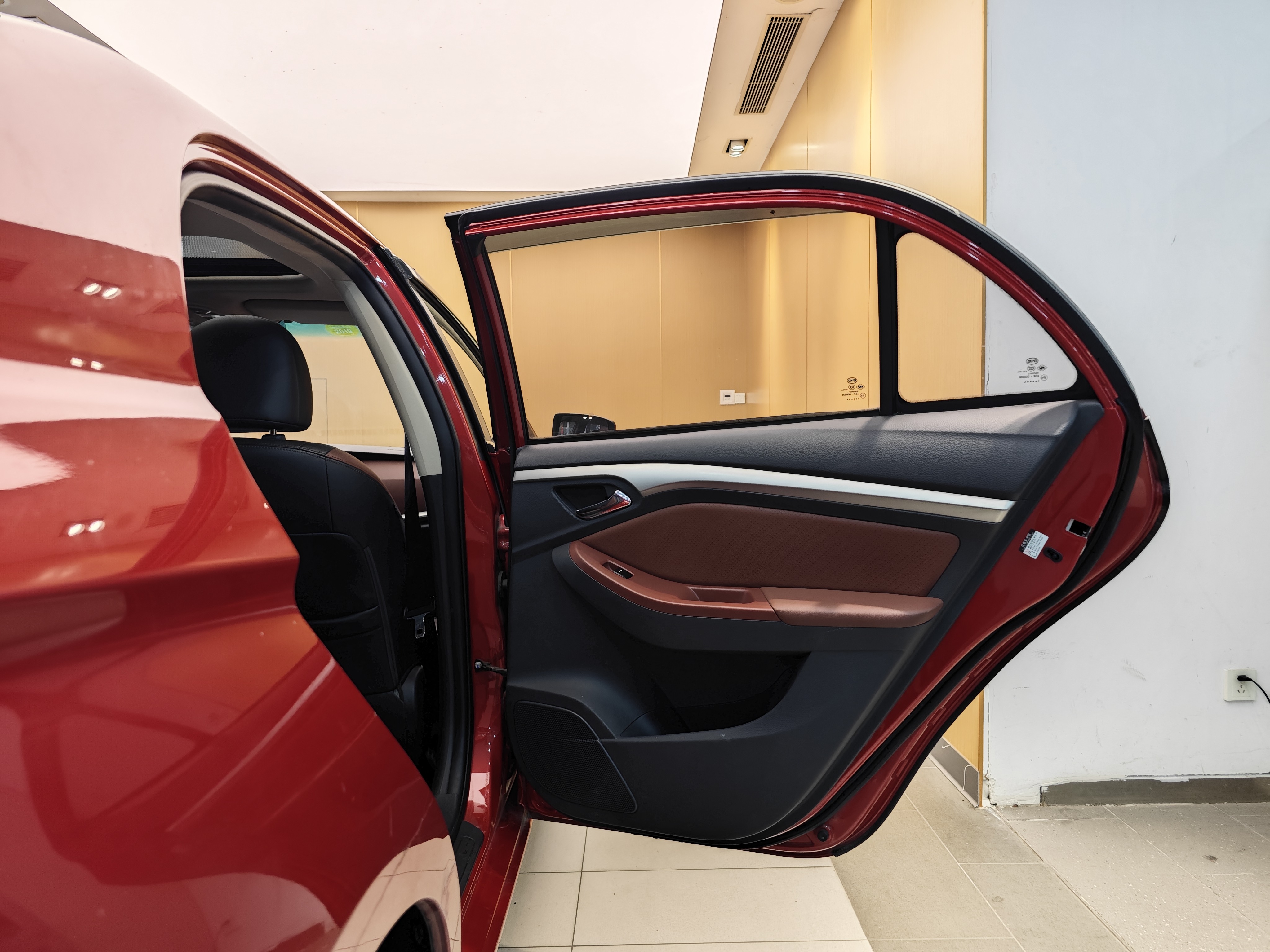 BYD G5 2016 #32 BYD G5 2016 car image #32