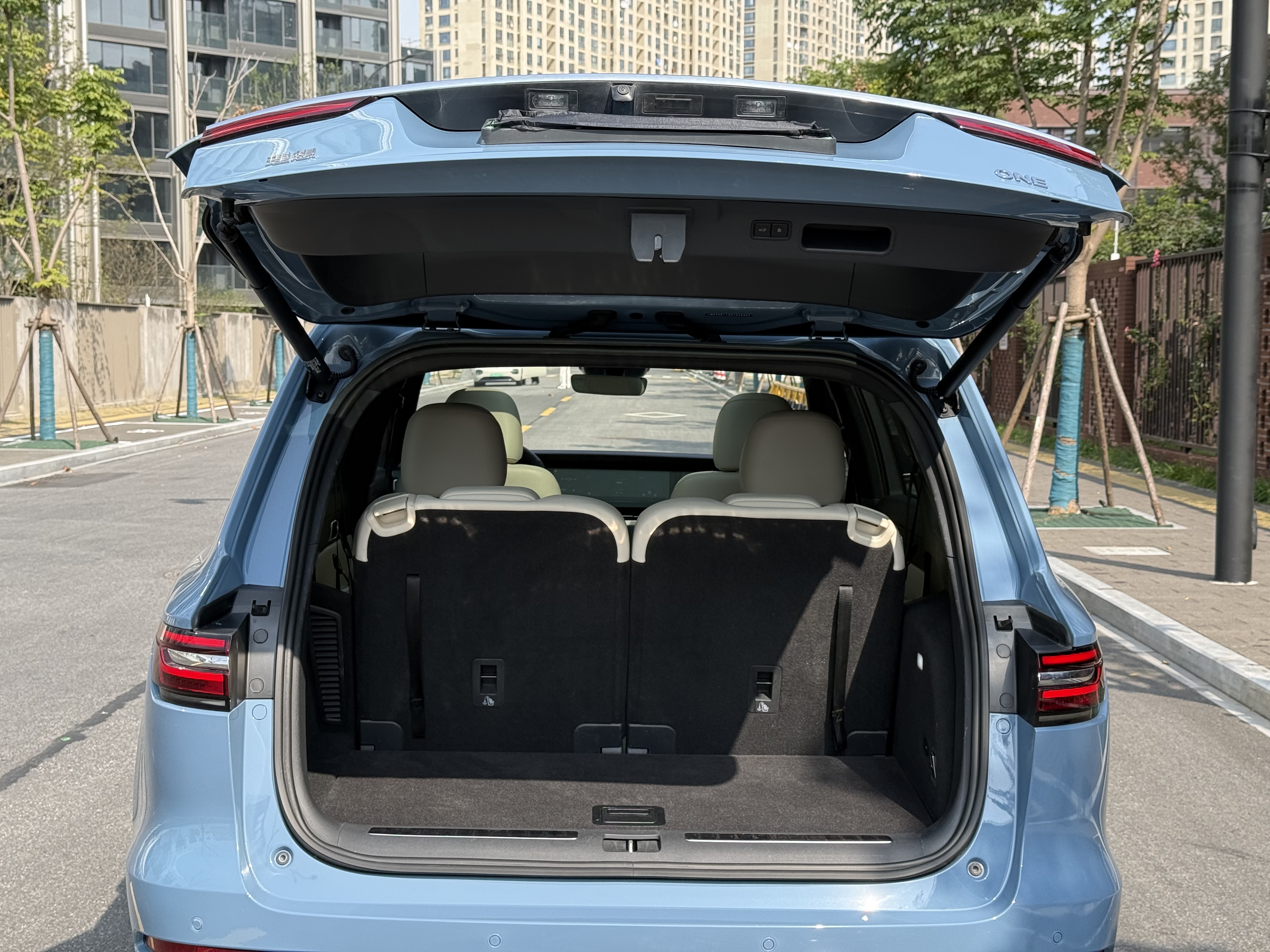 理想汽车 理想ONE 2022 汽车图片 #32