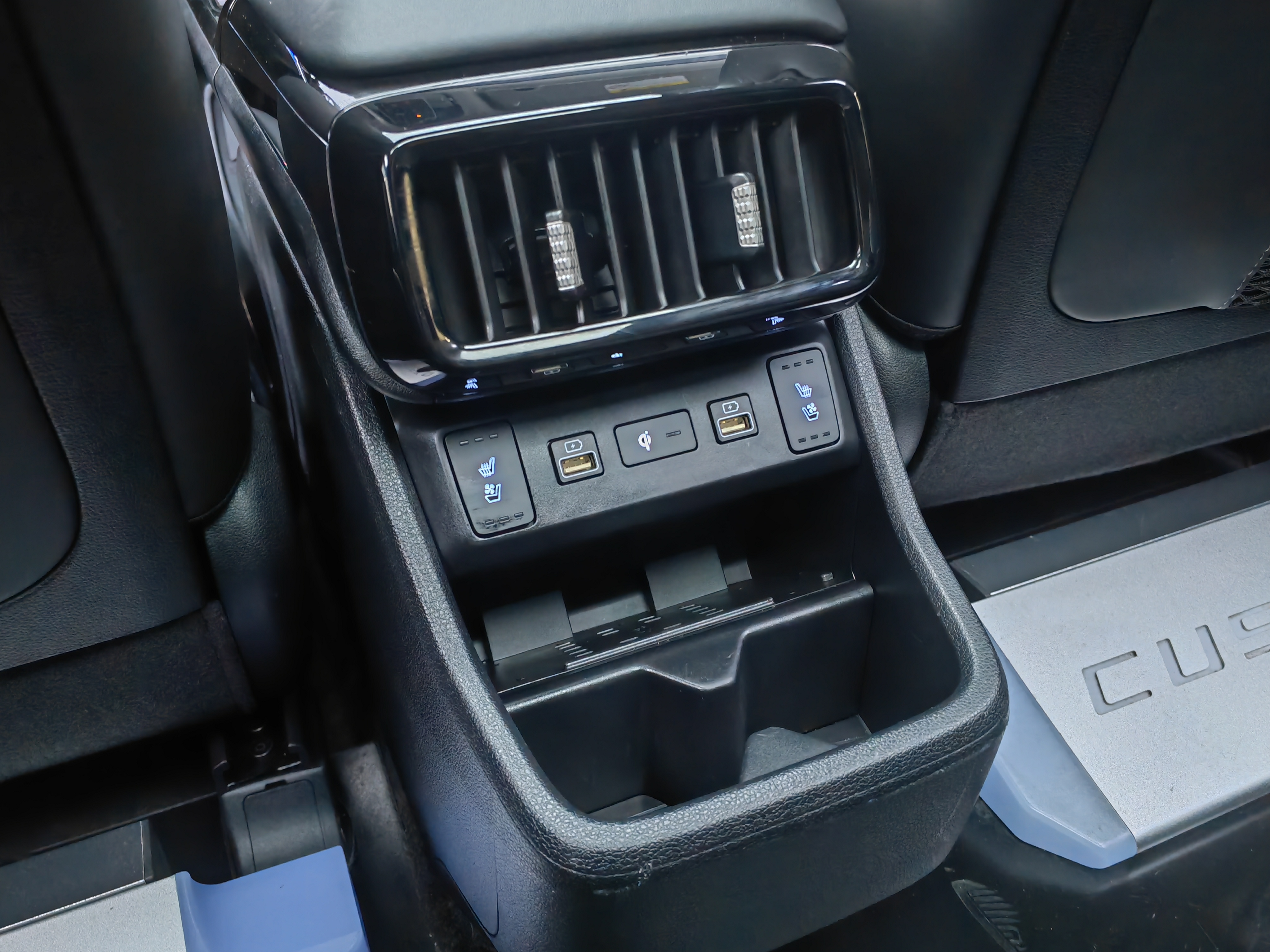 Hyundai Custo 2023 immagine di auto #32