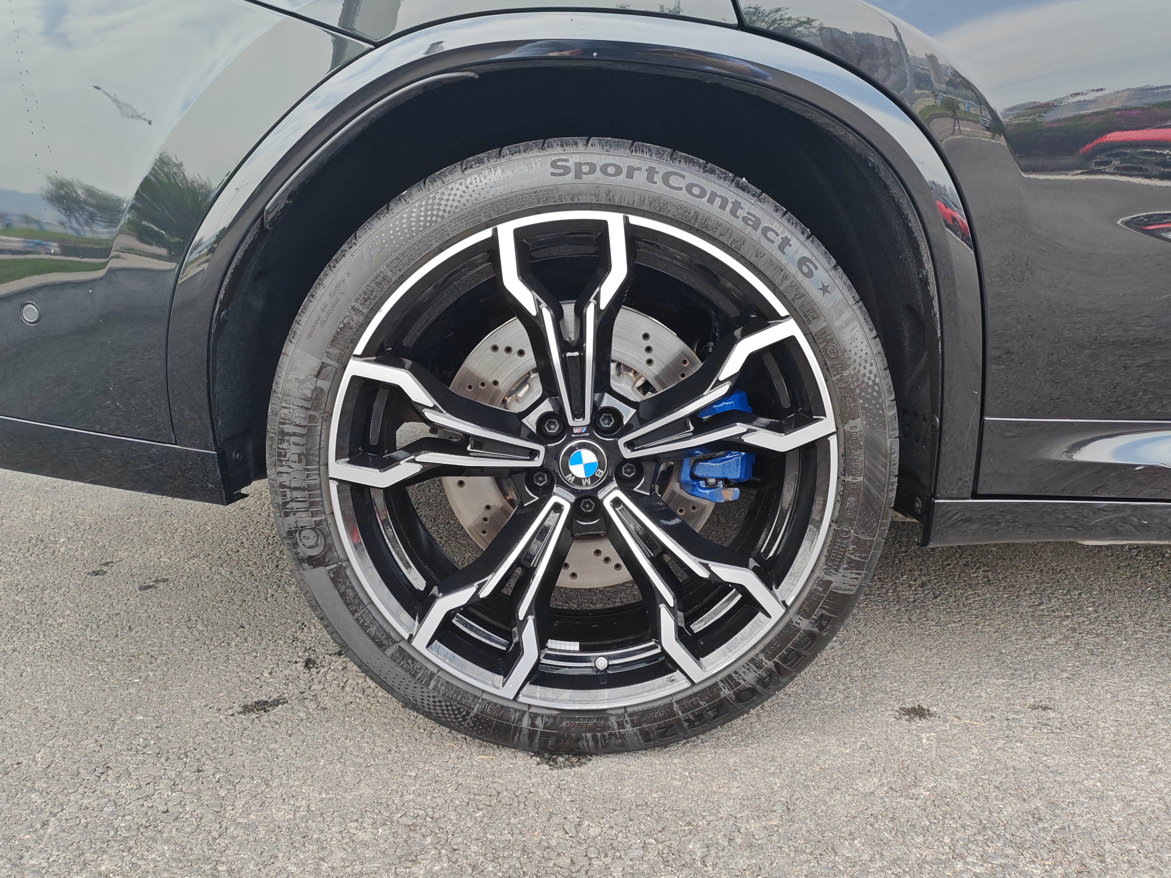 BMW X4 M 2024 #32 BMW X4 M 2024 car image #32