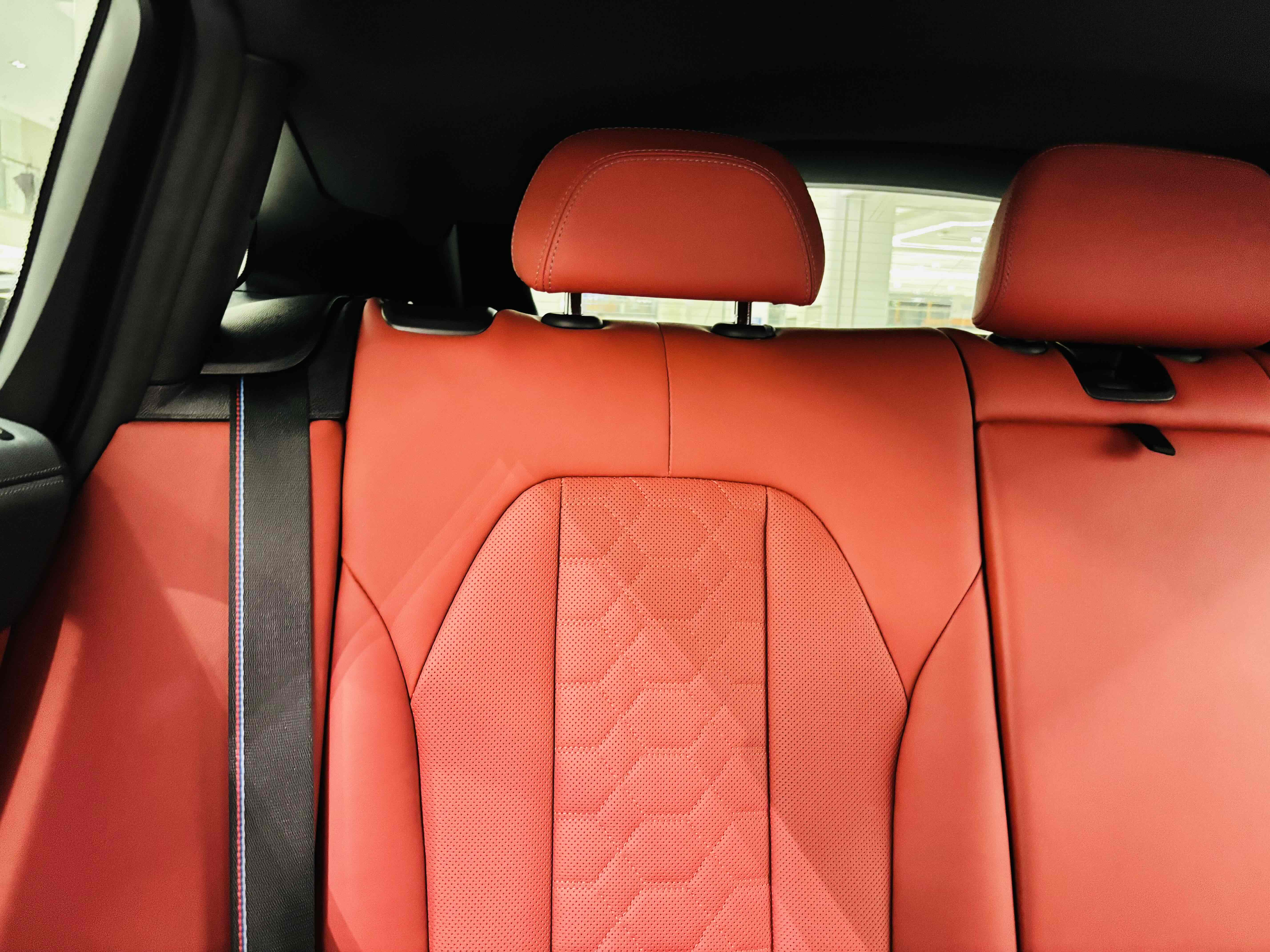 BMW X4 M 2023 car image #32