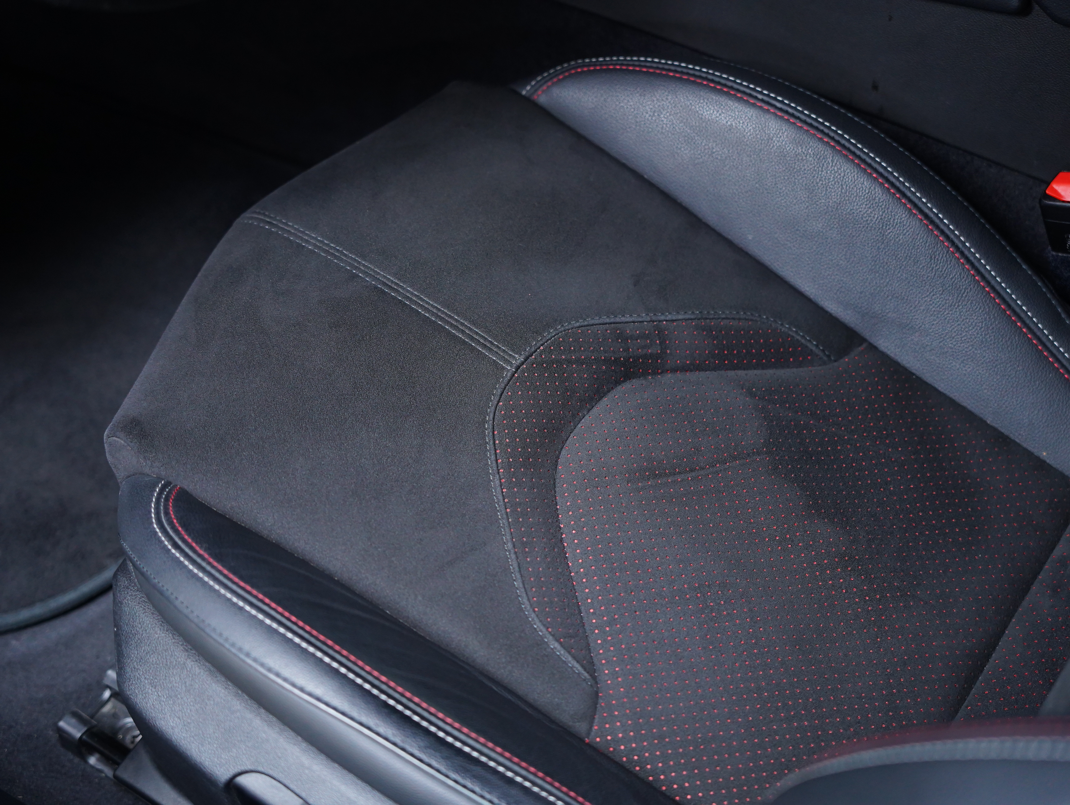 Toyota Supra 2022 car image #32