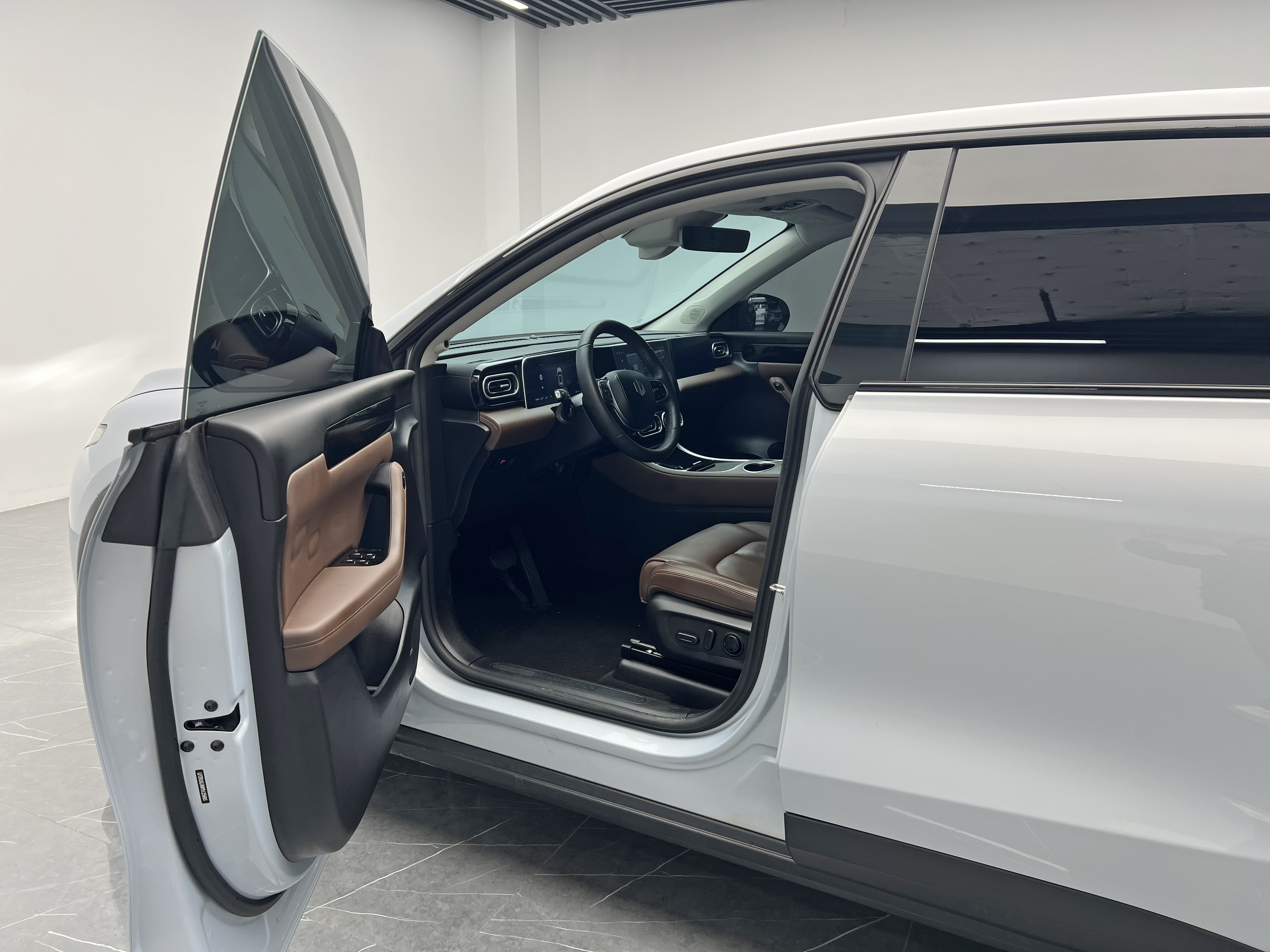 零跑汽车 零跑C11 2024 汽车图片 #32