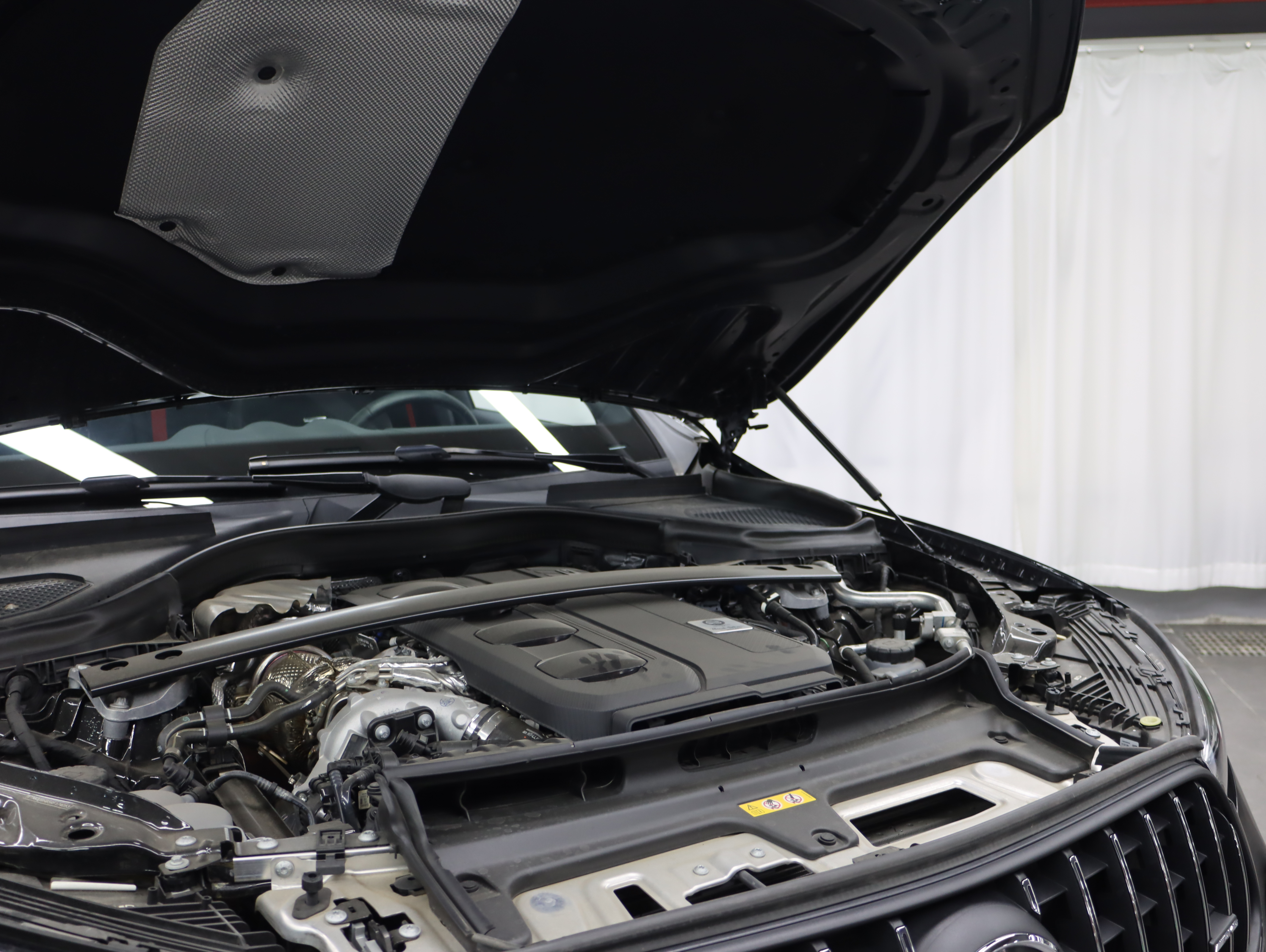 Mercedes-Benz GLC AMG 2025 #32 Mercedes-Benz GLC AMG 2025 car image #32