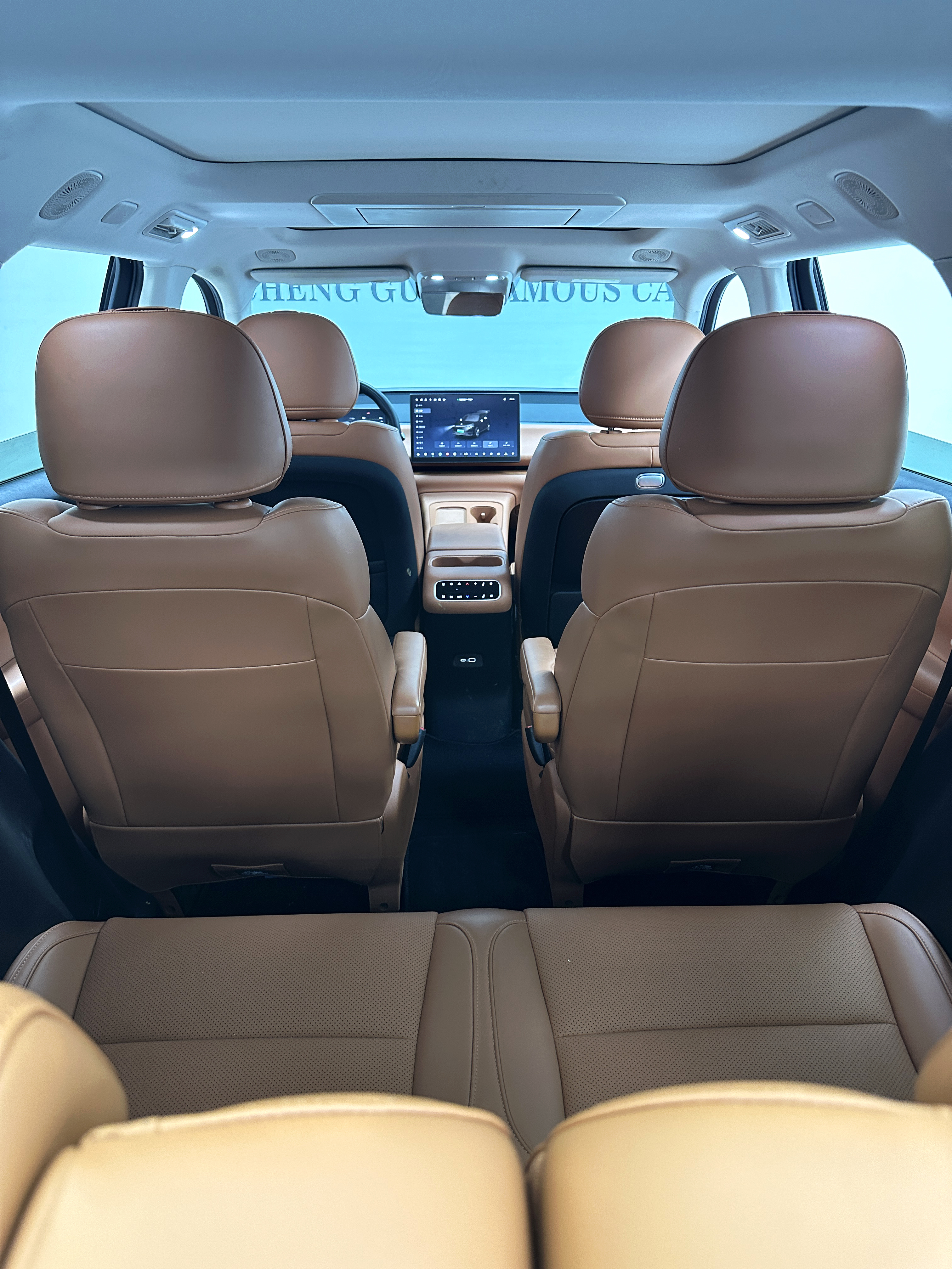 零跑汽车 零跑C16 2025 汽车图片 #32