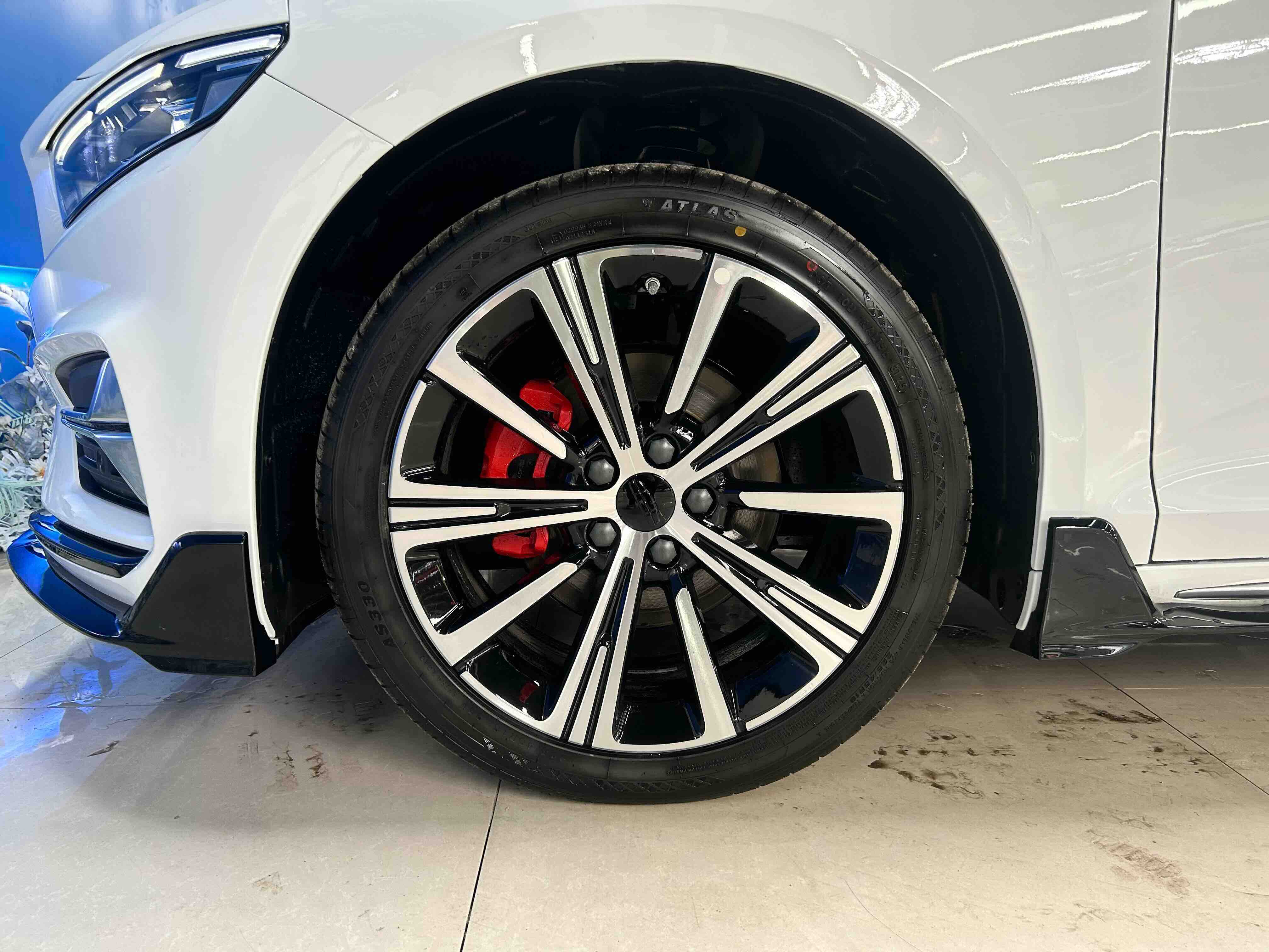 GEELY Preface 2025 immagine di auto #32