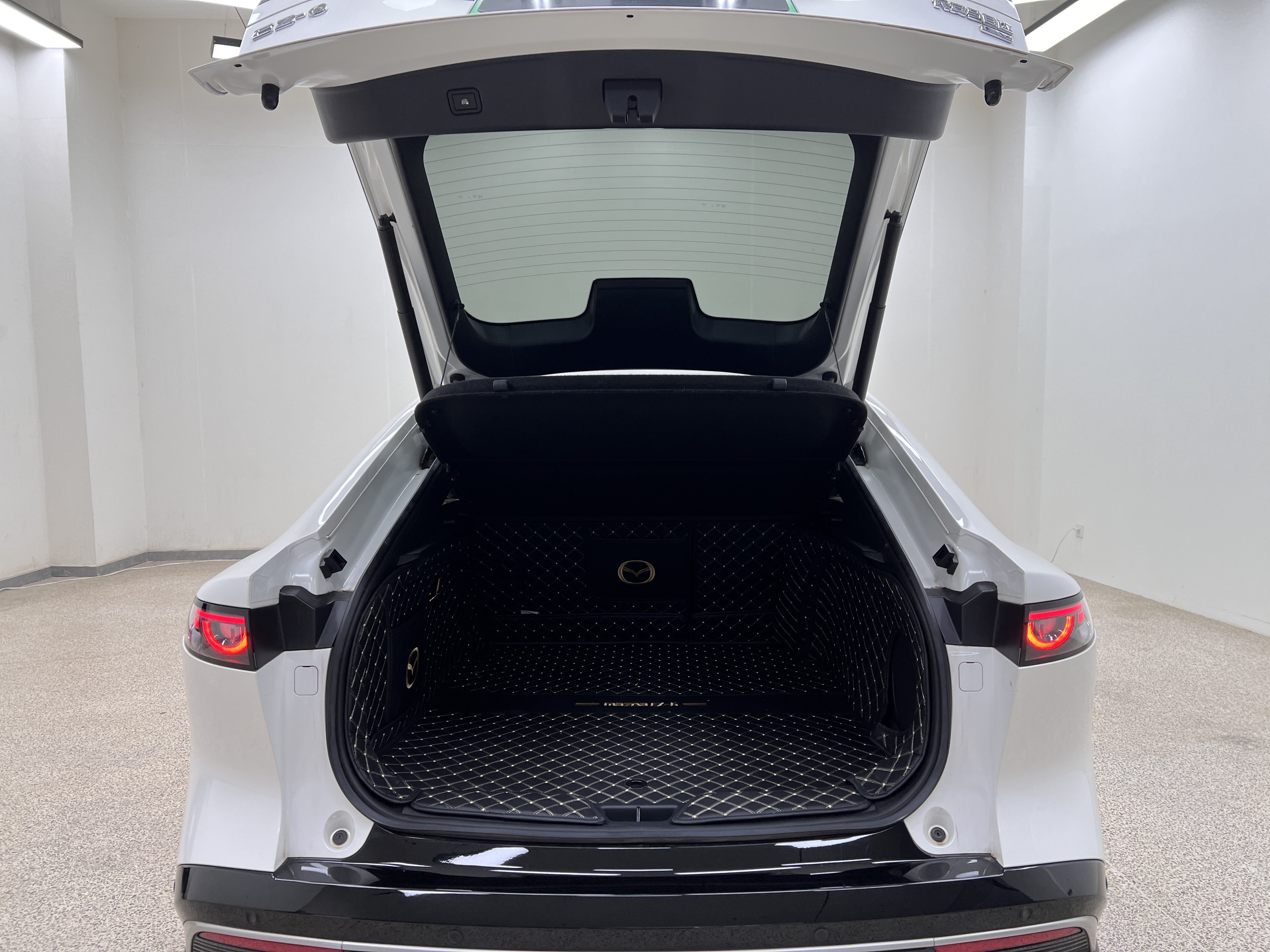 马自达 马自达EZ-6 2024 汽车图片 #32