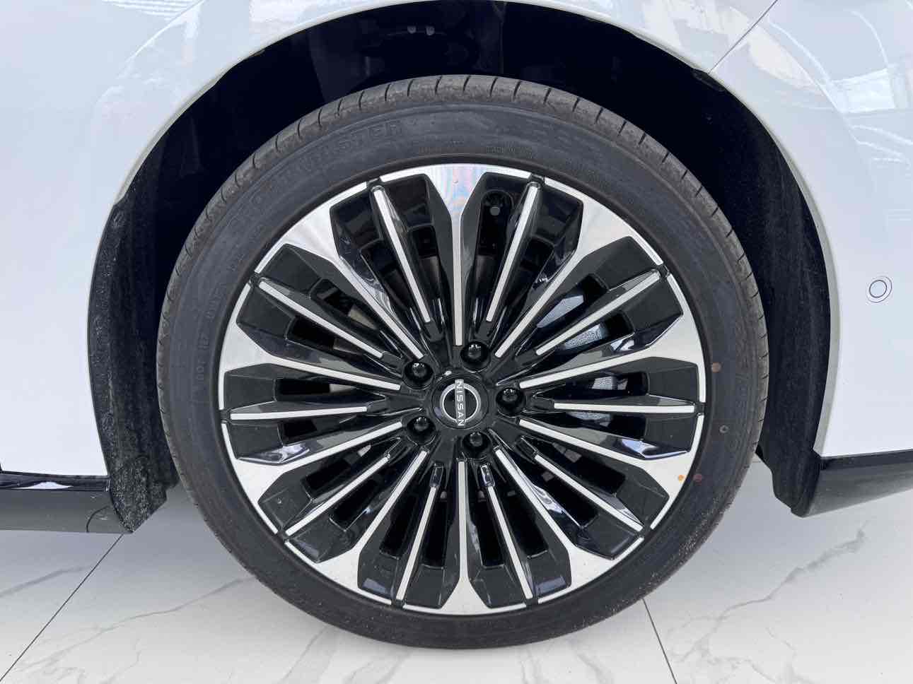 日产 日产N7 2025 汽车图片 #32