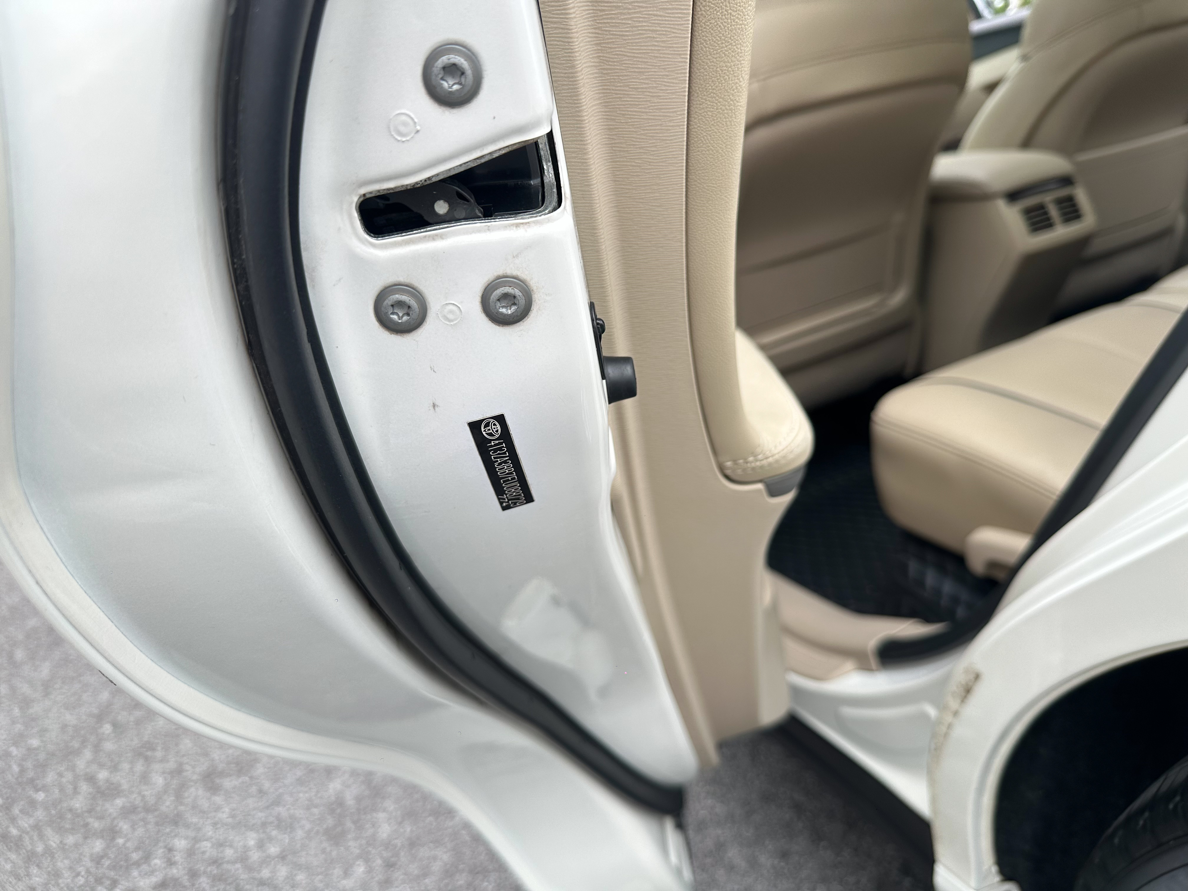 Toyota 2014 car image #32