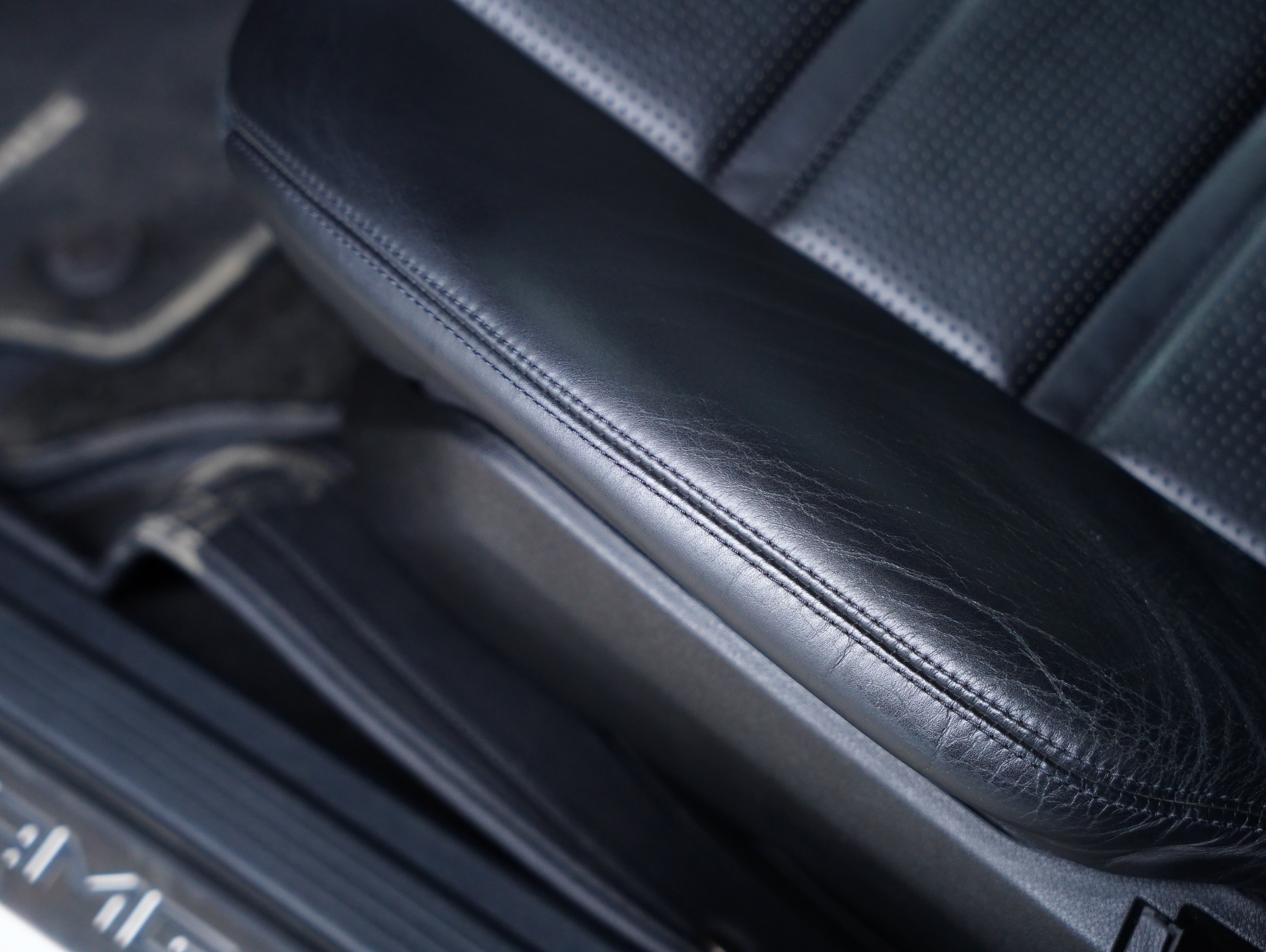 Mercedes-Benz CLS AMG 2017 car image #32