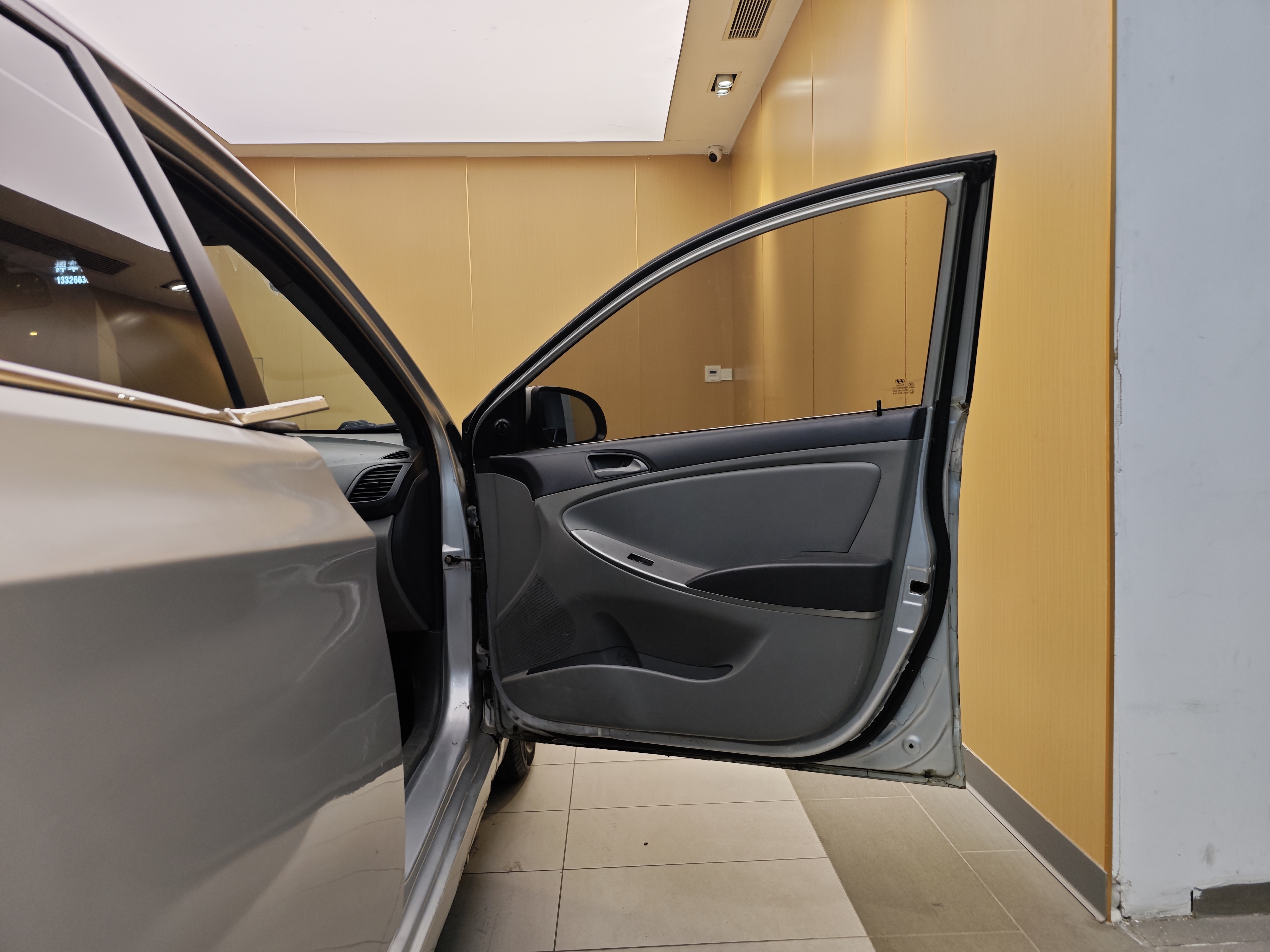 Hyundai Reina 2015 imagem de carro #32