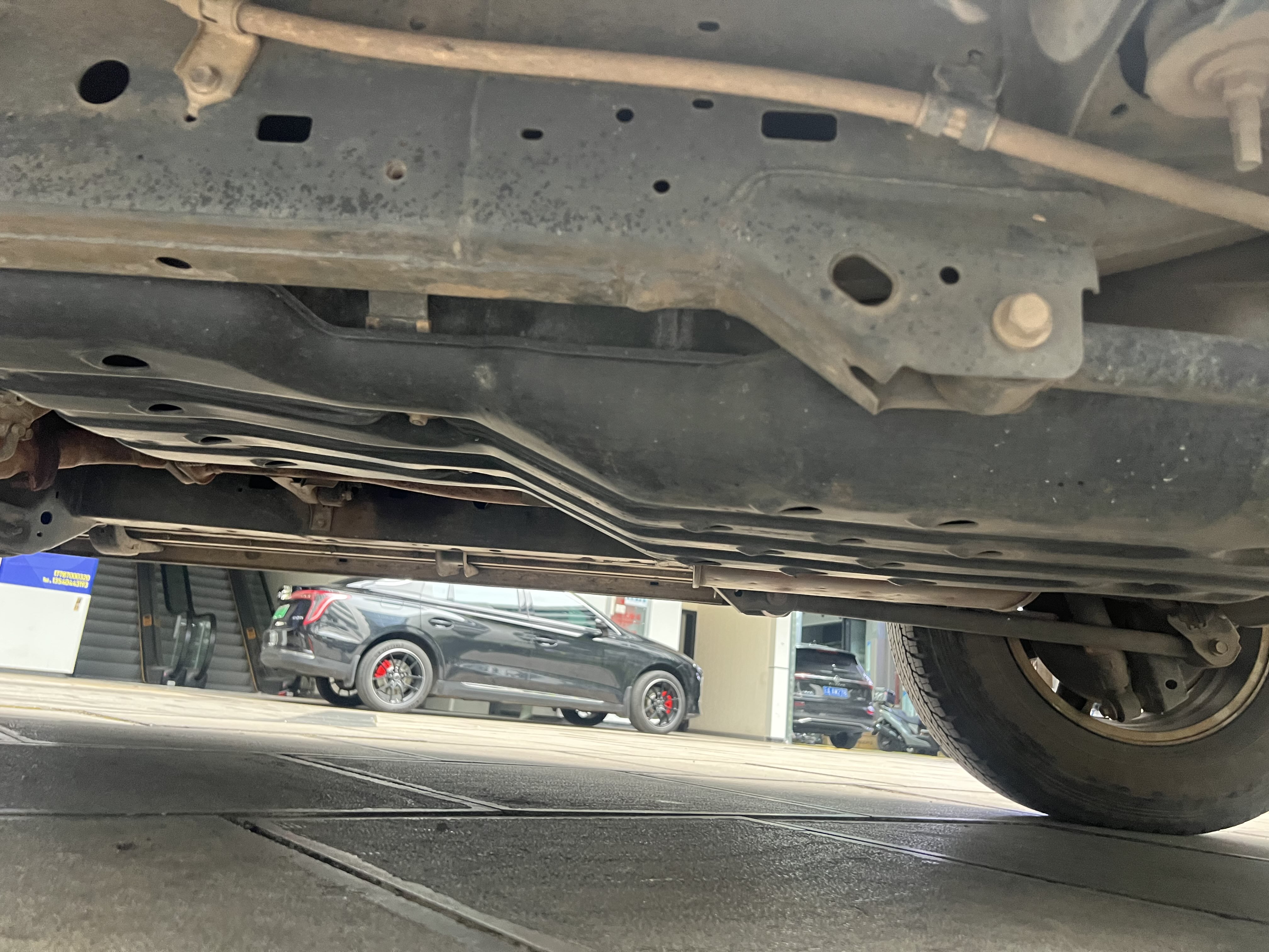 Toyota FJ Cruiser 2018 immagine di auto #32