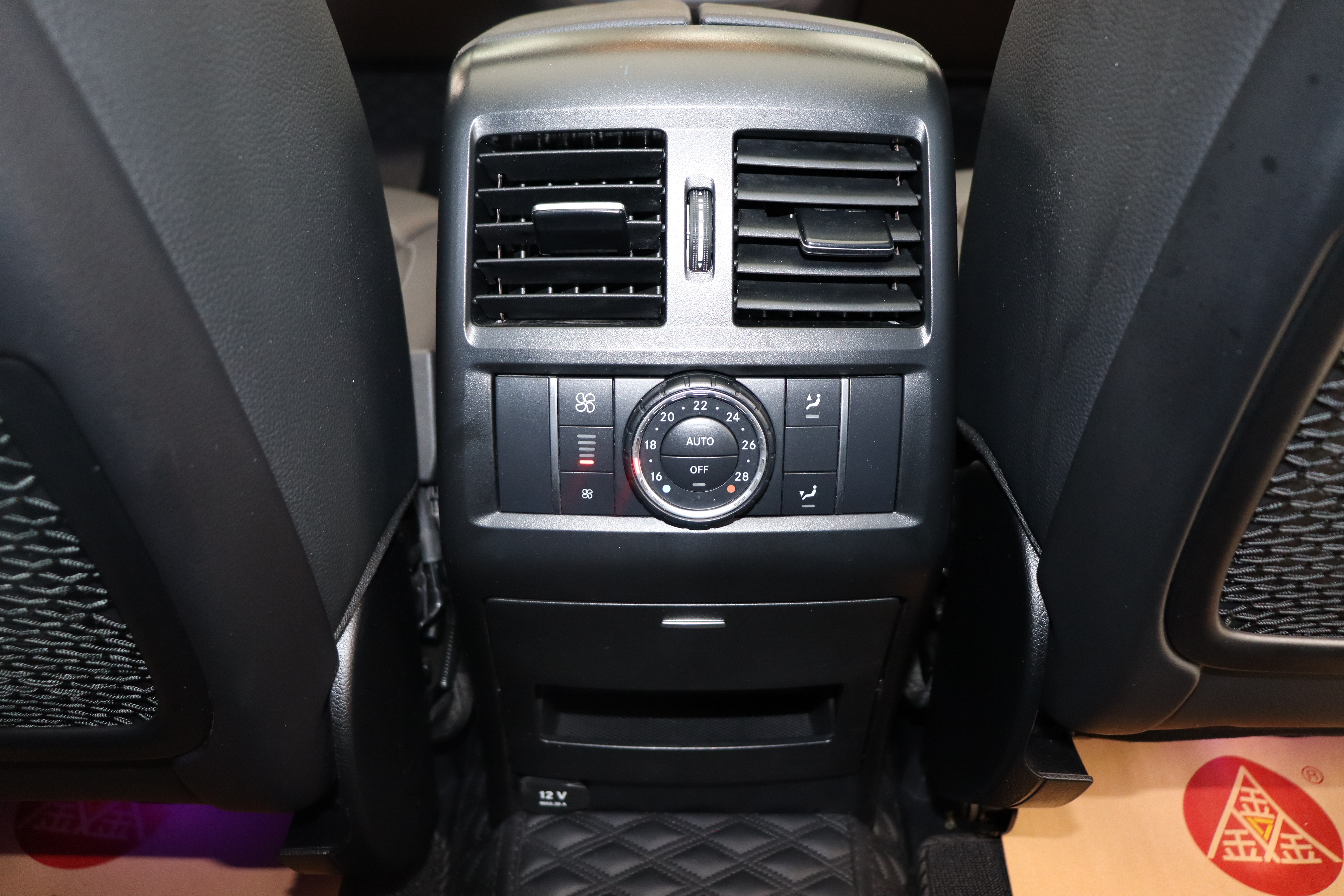 Mercedes-Benz GLE Coupe AMG 2019 car image #32