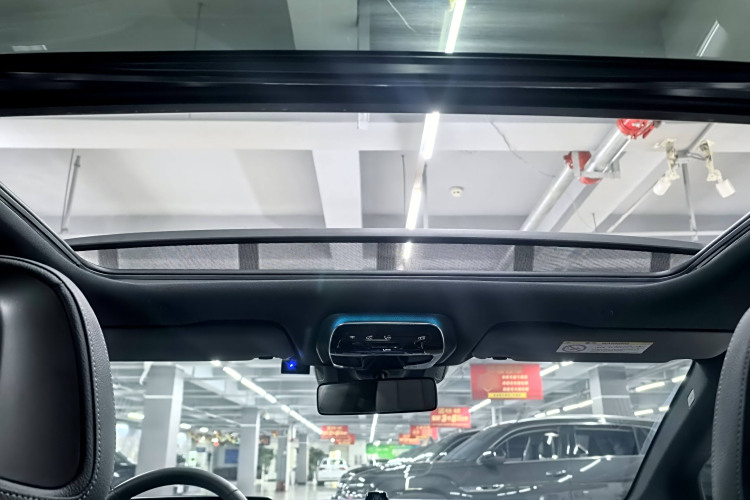 Mercedes-Benz EQE Class 2023 car image #32