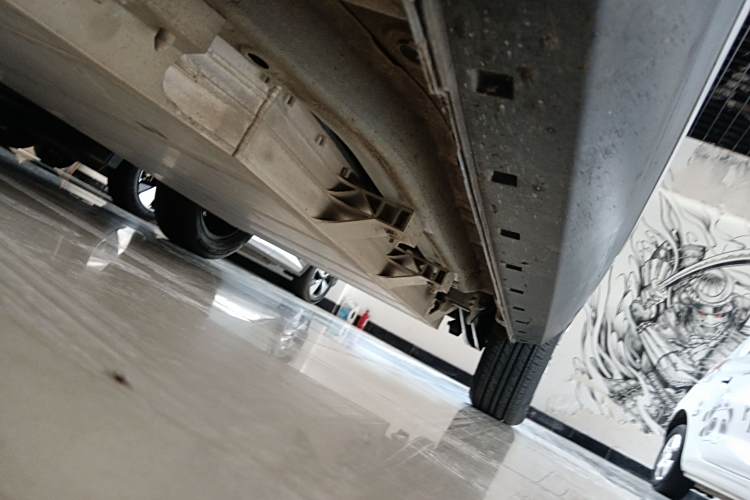 哪吒汽车 哪吒N01 2020 汽车图片 #32