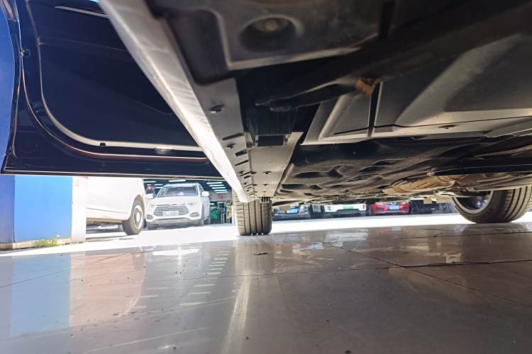 BMW X1 M35Li 2019 car image #32