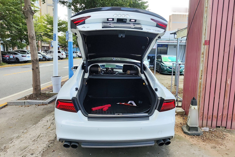 Audi A7 2015 immagine di auto #32