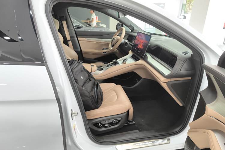 Denza N7 2024 #32 Denza N7 2024 imagem de carro #32