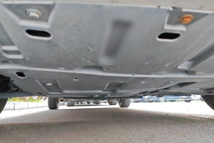 BYD e1 2020 car image #32