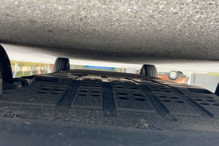 哪吒汽车 哪吒AYA 2023 汽车图片 #32