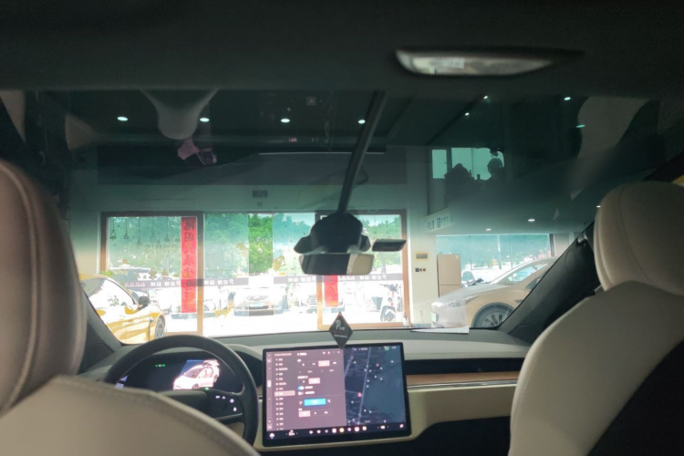 特斯拉 Model X 2023 汽车图片 #32