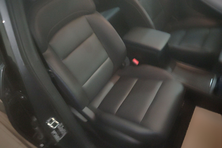 MG 4 EV 2023 #32 MG 4 EV 2023 car image #32