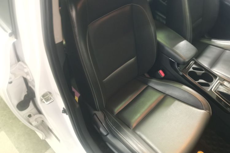 Hyundai Mistra 2017 immagine di auto #32