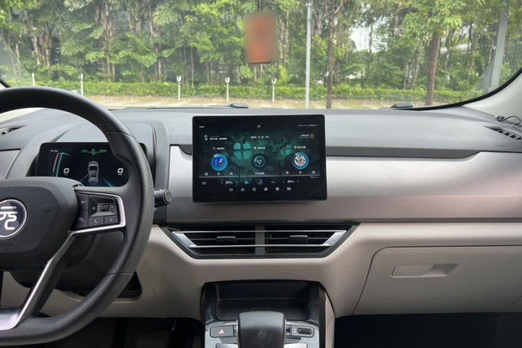 BYD Yuan 2021 car image #32