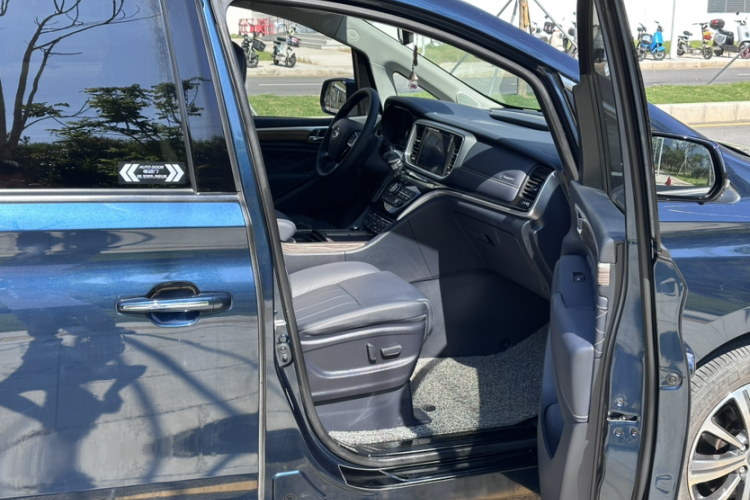 GAC Trumpchi M8 2019 car image #32