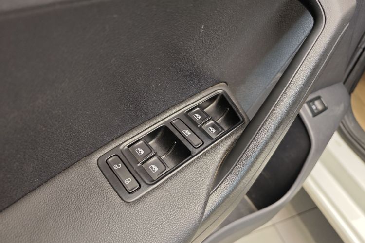 Jetta Jetta 2018 #32 Jetta Jetta 2018 immagine di auto #32