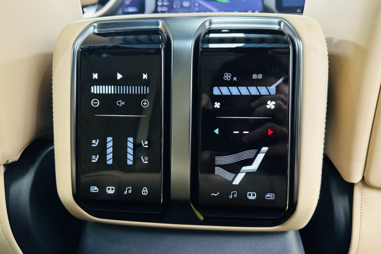 方程豹 豹8 2025 汽车图片 #32