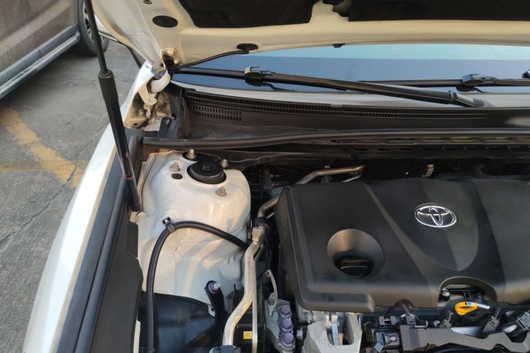 丰田 凯美瑞 2020 汽车图片 #32