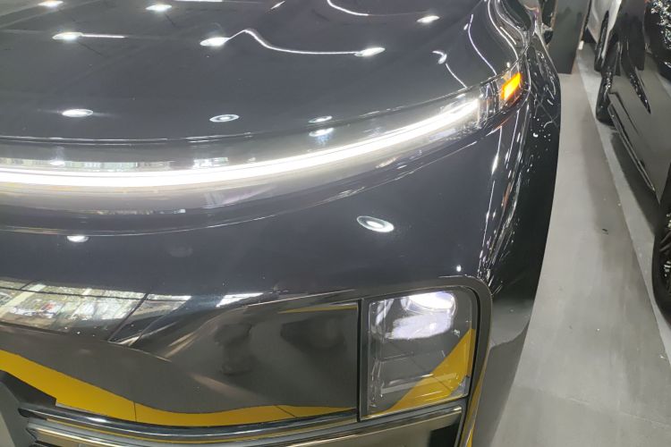 Li L7 2023 car image #32