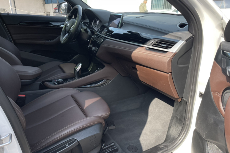 BMW X2 2020 immagine di auto #32