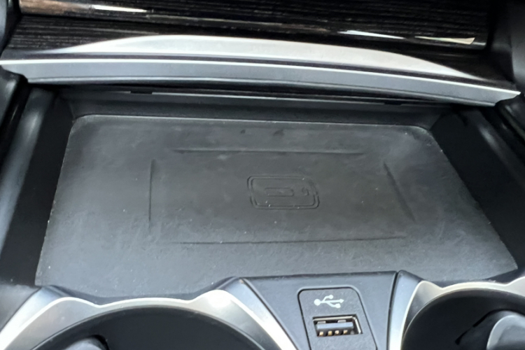 BMW 7 Series 2020 immagine di auto #32