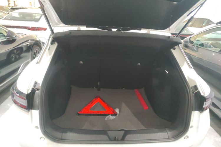 Volkswagen ID.4 X 2024 #32 Volkswagen ID.4 X 2024 car image #32